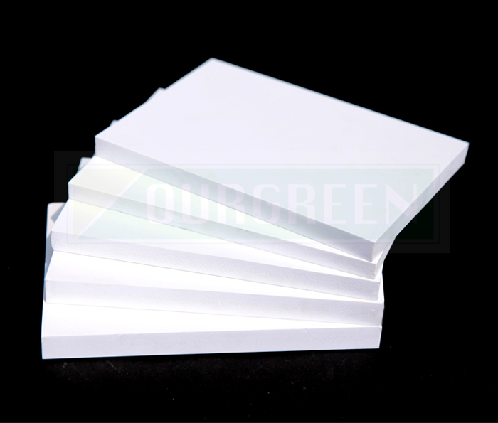 如何正確的去選購優(yōu)質PVC發(fā)泡板呢？